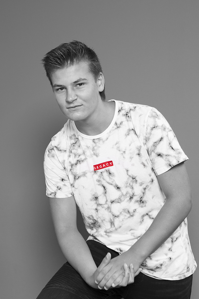 Professional headshots near melbourne city affordable headshots photographers in Melbourne